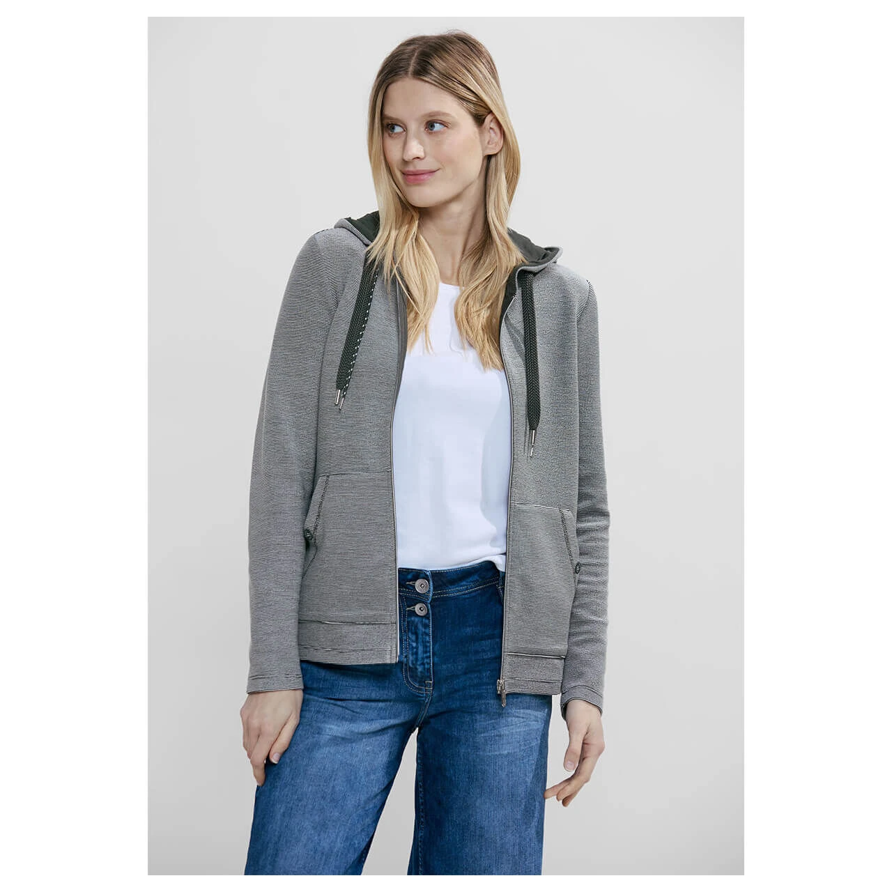 Cecil Damen Hoodie Shirtjacke Stripe Dessin Strong Khaki 2 Cecil Damen Hoodie Shirtjacke Stripe Dessin Strong Khaki – Bild 2