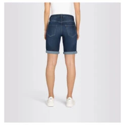 MAC Shorty Jeans New Basic Wash Summer Clean 16 MAC Shorty Jeans New Basic Wash Summer Clean -Modezauber Günstiges Geschäft mac jeans shorty summer clean new basic wash blau d845 model detail hinten