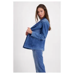 Monari Damen Jeans Blazer Blue 10 Monari Damen Jeans Blazer Blue -Modezauber Günstiges Geschäft monari streetstyle jeans blazer blau 351 model seite