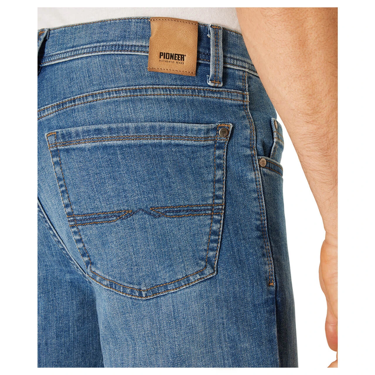 Pioneer Finn Jeans Bermuda Megaflex Blue Used 8 Pioneer Finn Jeans Bermuda Megaflex Blue Used – Bild 8