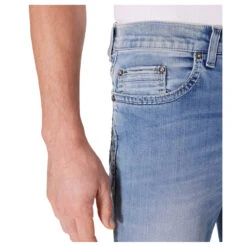 Pioneer Rando Jeans Megaflex Light Blue Fashion -Modezauber Günstiges Geschäft pioneer jeans rando blau 6847 model detail vorne