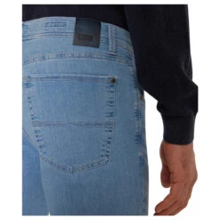 Pioneer Rando Jeans Megaflex Light Blue Washed -Modezauber Günstiges Geschäft pioneer jeans rando megaflex blau 6841 model detail hinten