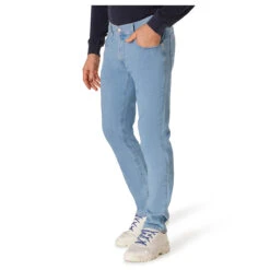 Pioneer Rando Jeans Megaflex Light Blue Washed -Modezauber Günstiges Geschäft pioneer jeans rando megaflex blau 6841 model seite