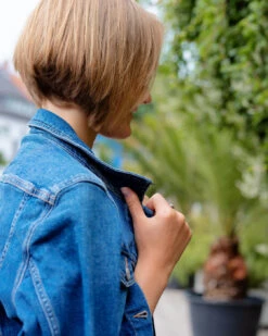 S.Oliver Damen Jeansjacke Blue Denim Stretch -Modezauber Günstiges Geschäft s oliver jeansjacke blue denim stretch detail