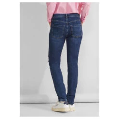 Street One Jane Jeans Mid Indigo Random Wash 11 Street One Jane Jeans Mid Indigo Random Wash -Modezauber Günstiges Geschäft street one jeans jane indigo 15712 model hinten