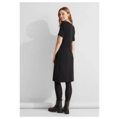 Street One Damen Kurzarm Kleid Black 6 Street One Damen Kurzarm Kleid Black -Modezauber Günstiges Geschäft street one knot etui jersey dress jerseykleider schwarz 10001 model hinten