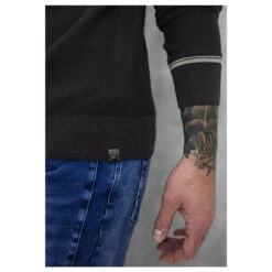 Street One Men Fine Structured Pullover Black -Modezauber Günstiges Geschäft street one men fine structured pullover schwarz 10001 ansicht detail hand