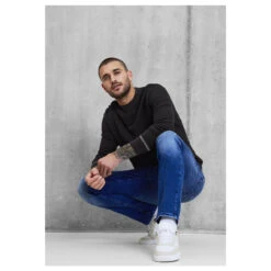 Street One Men Fine Structured Pullover Black -Modezauber Günstiges Geschäft street one men fine structured pullover schwarz 10001 ansicht ganzkoerper