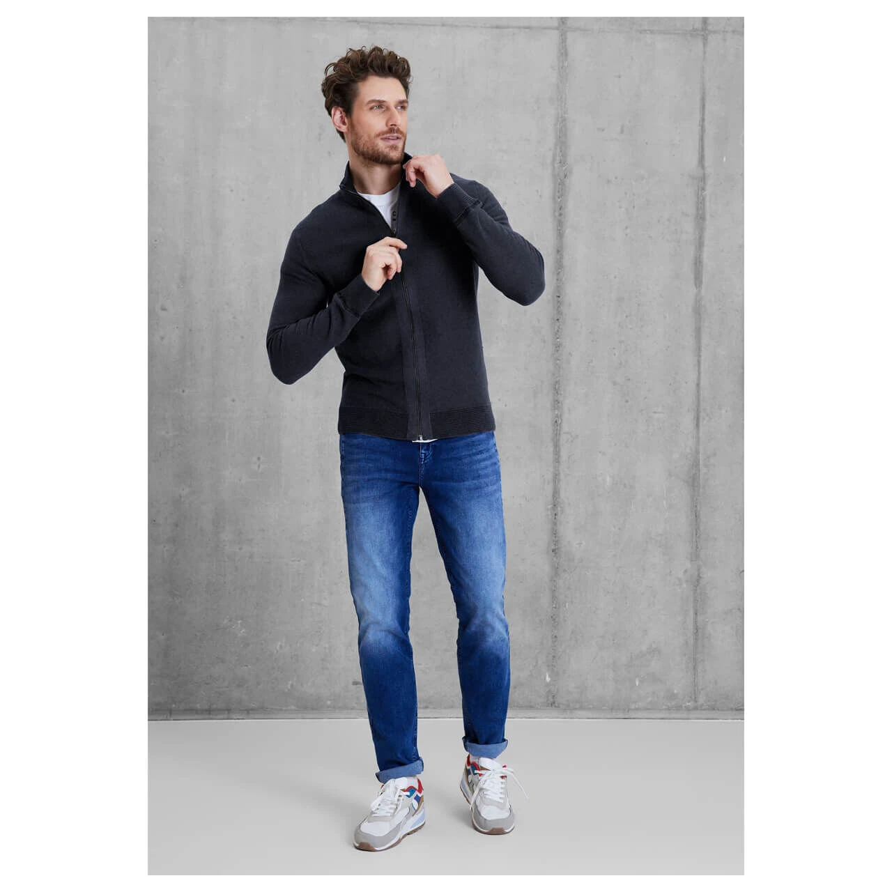 Street One Men Structured Knitted Zip Strickjacke Night Blue 4 Street One Men Structured Knitted Zip Strickjacke Night Blue – Bild 4