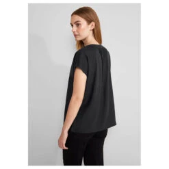 Street One Damen Kurzarm Bluse Splitneck Black -Modezauber Günstiges Geschäft street one shirtblouse with splitneck schwarz 10001 model hinten