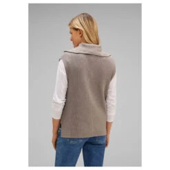 Street One Damen Pullunder Whisper Mocca Melange 8 Street One Damen Pullunder Whisper Mocca Melange -Modezauber Günstiges Geschäft street one sleeveless sweater troyer pollunder beige 15173 model hinten