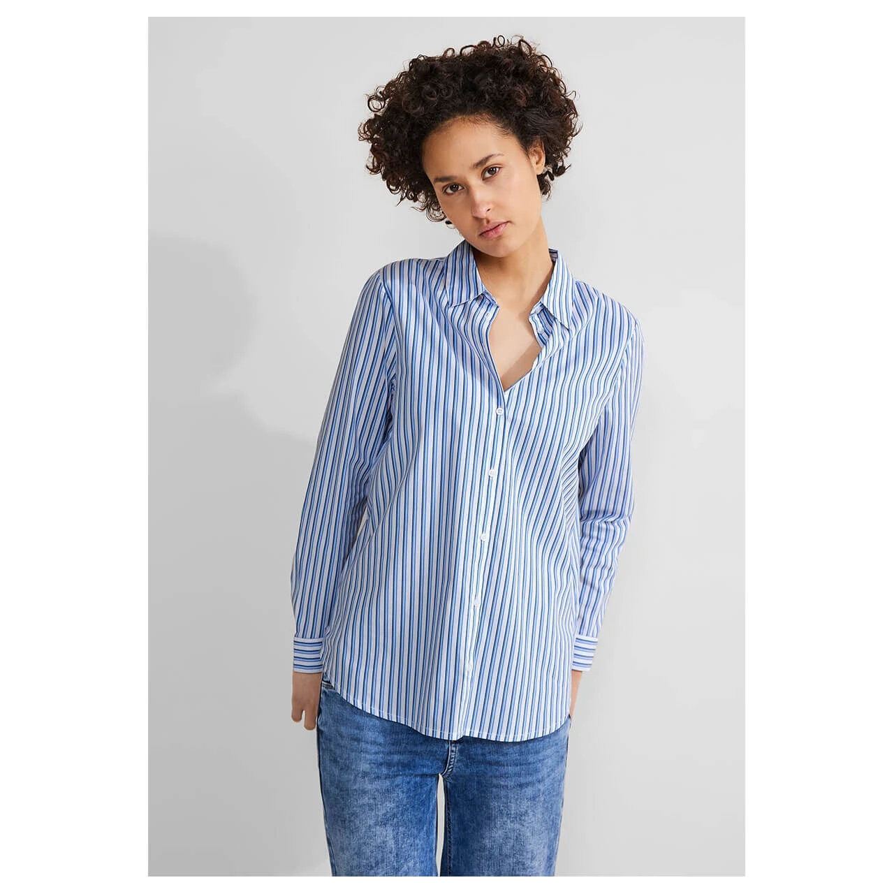 Street One Damen Langarm Bluse Striped Business Light Blue 2 Street One Damen Langarm Bluse Striped Business Light Blue – Bild 2
