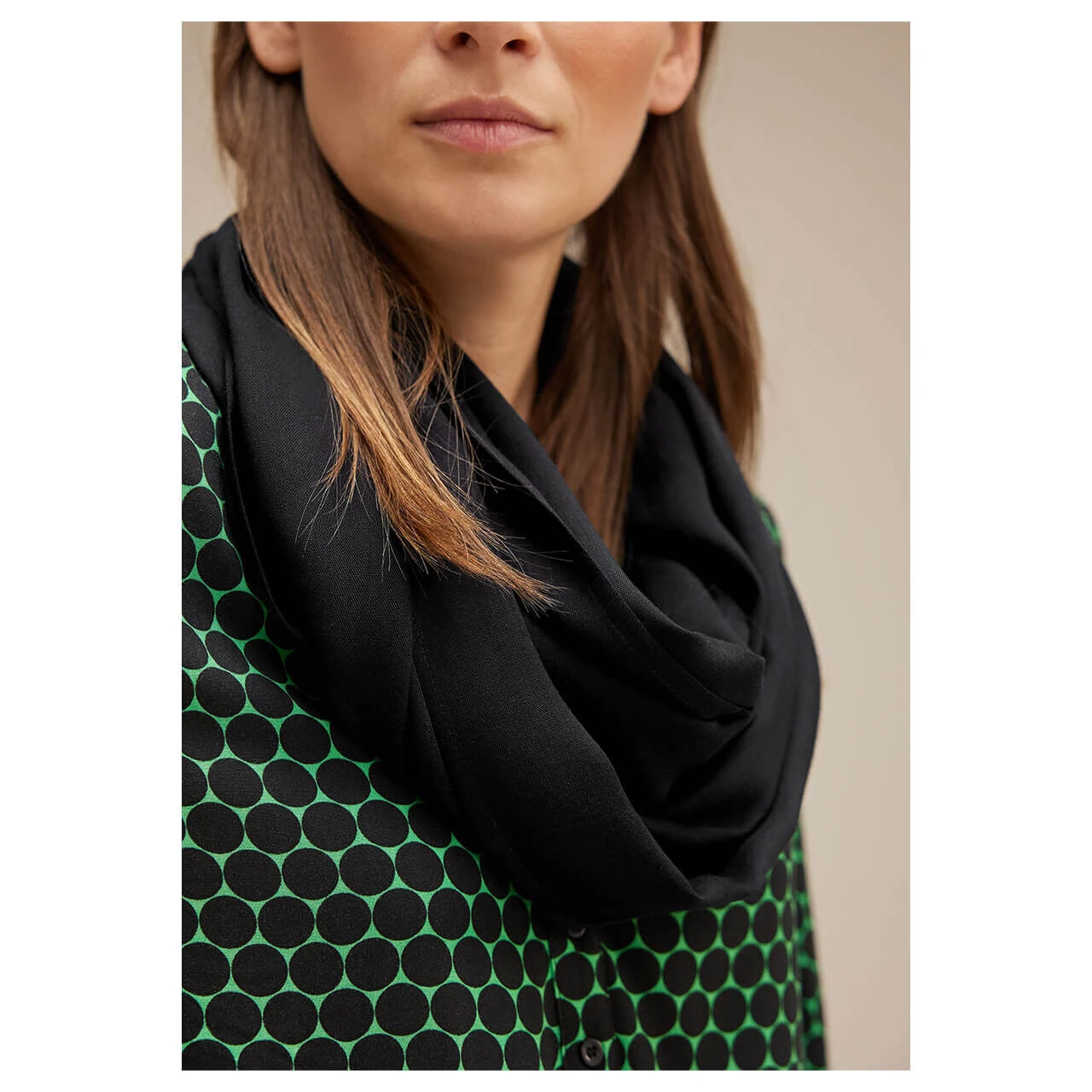 Street One Damen Loop Tuch Total Black 3 Street One Damen Loop Tuch Total Black – Bild 3