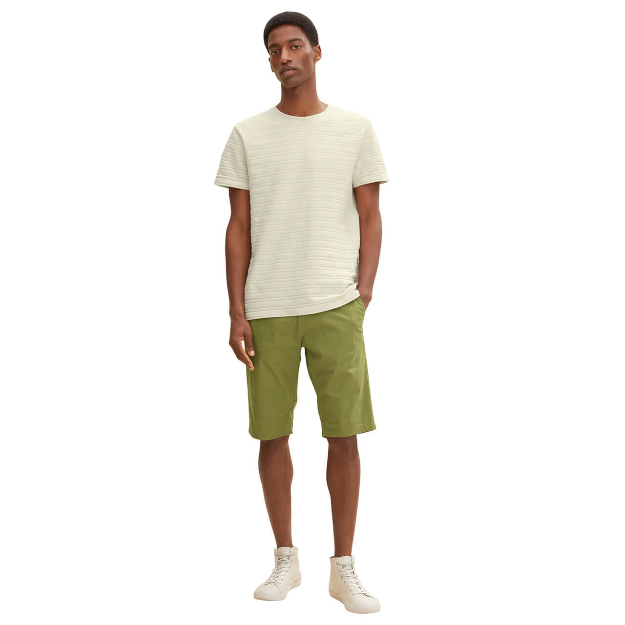 Tom Tailor Josh Baumwoll Bermuda Olive Branch Green 4 Tom Tailor Josh Baumwoll Bermuda Olive Branch Green – Bild 4