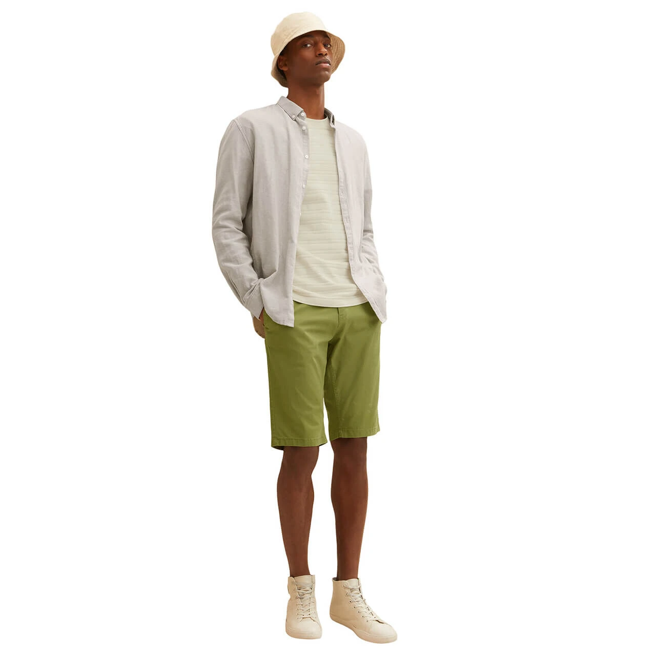 Tom Tailor Josh Baumwoll Bermuda Olive Branch Green 5 Tom Tailor Josh Baumwoll Bermuda Olive Branch Green – Bild 5