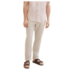 Tom Tailor Chino Leinenhose Caramel Beige Chambray 12 Tom Tailor Chino Leinenhose Caramel Beige Chambray -Modezauber Günstiges Geschäft tom tailor jeans regular cotton linen chino beige 31235 model detail vorne