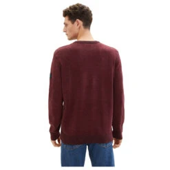 Tom Tailor Herren Pullover Twotone Effect Crewneck Knit Tawny Port Red 7 Tom Tailor Herren Pullover Twotone Effect Crewneck Knit Tawny Port Red -Modezauber Günstiges Geschäft tom tailor twotone effect crewneck knit pullover rot 10574 model hinten